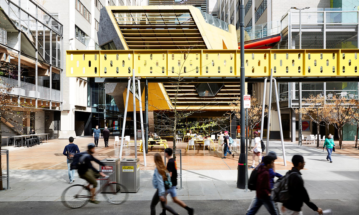The New Academic Street project has recently transformed the heart of the RMIT University city campus, creating new facilities to deliver better services for students.