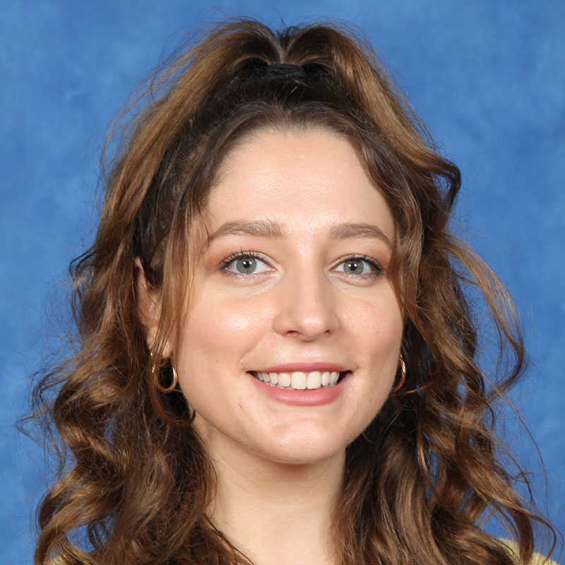 Profile image of  Danielle Simone.