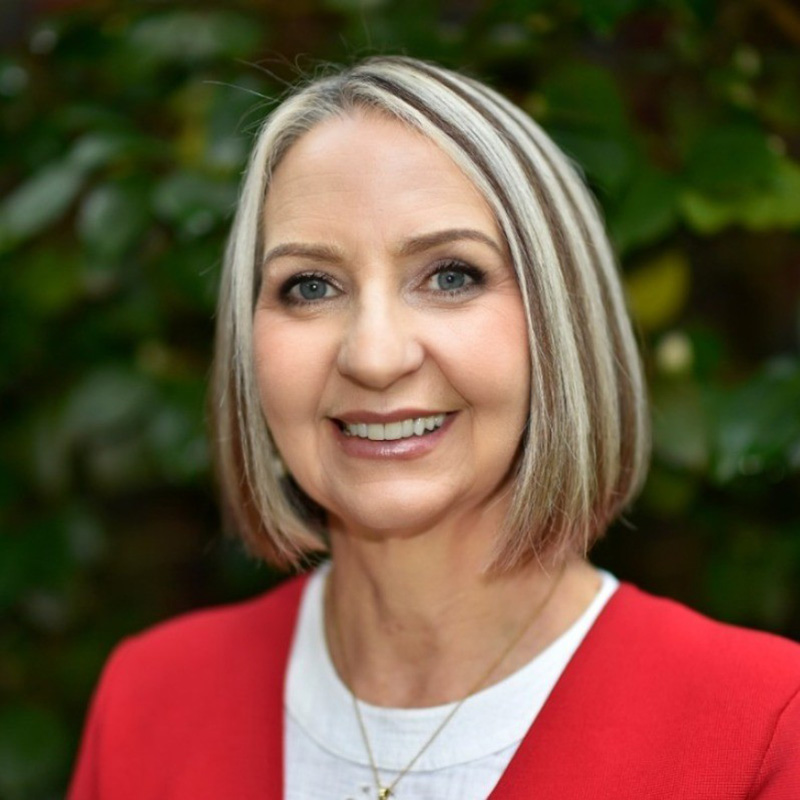 Portrait of Meredith Tharapos.