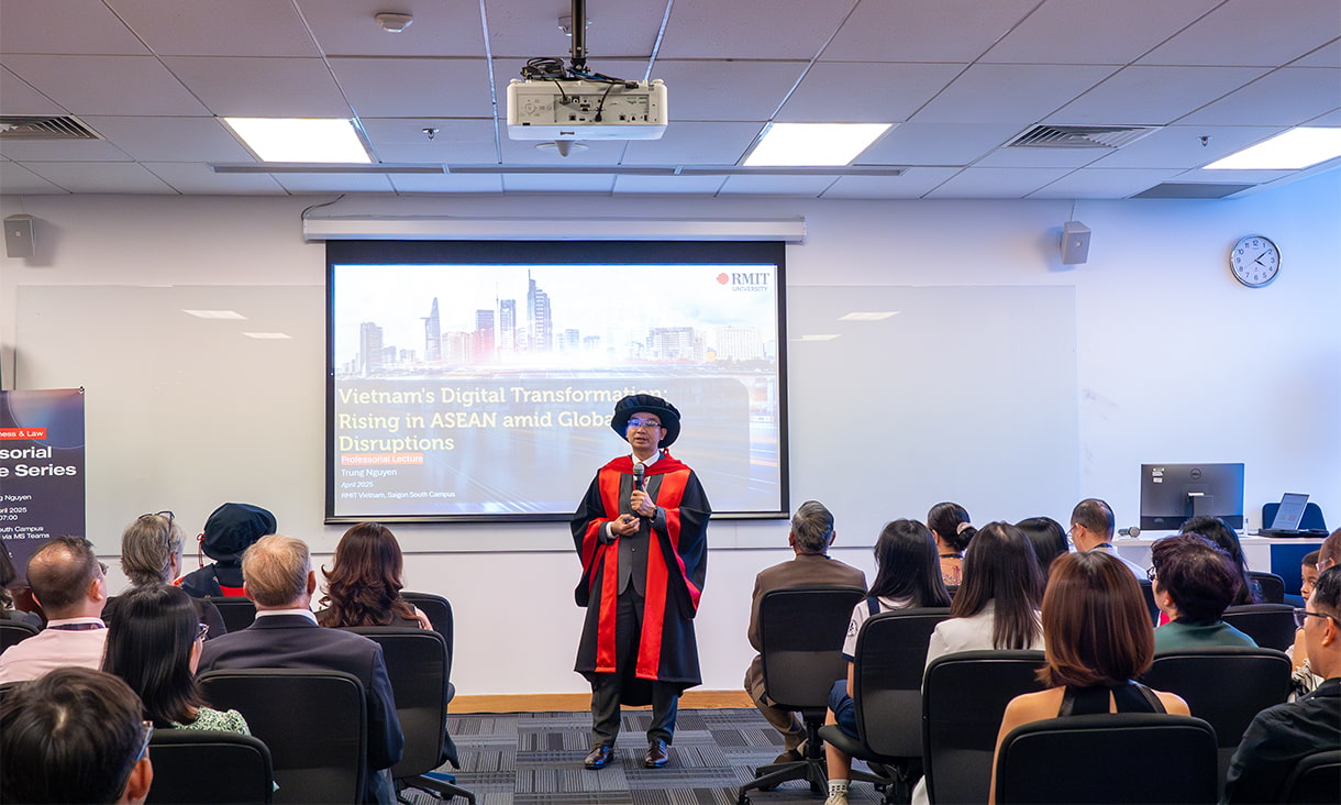 Man speaking to audience 