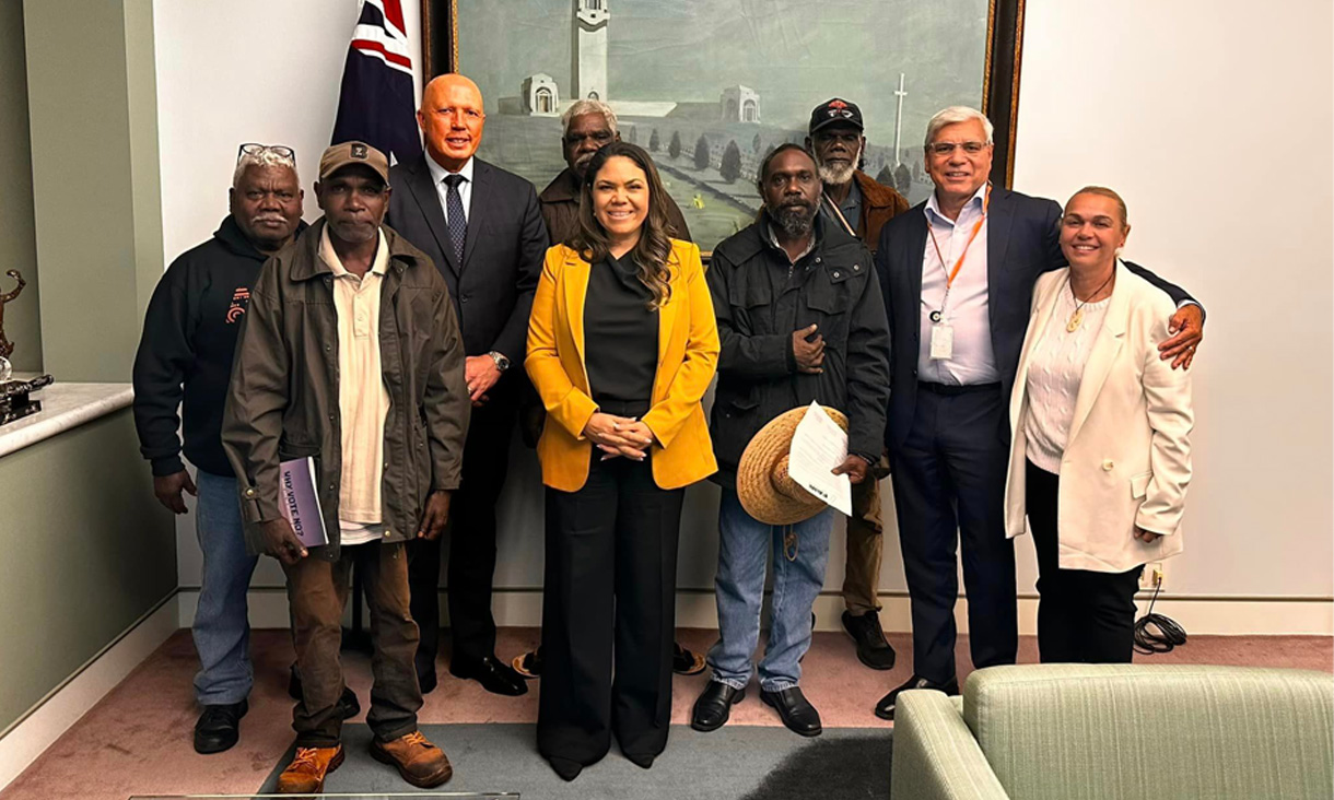 Stewart Lingiari with blue cap and brown jacket on Warren Mundine's Facebook post with quote
