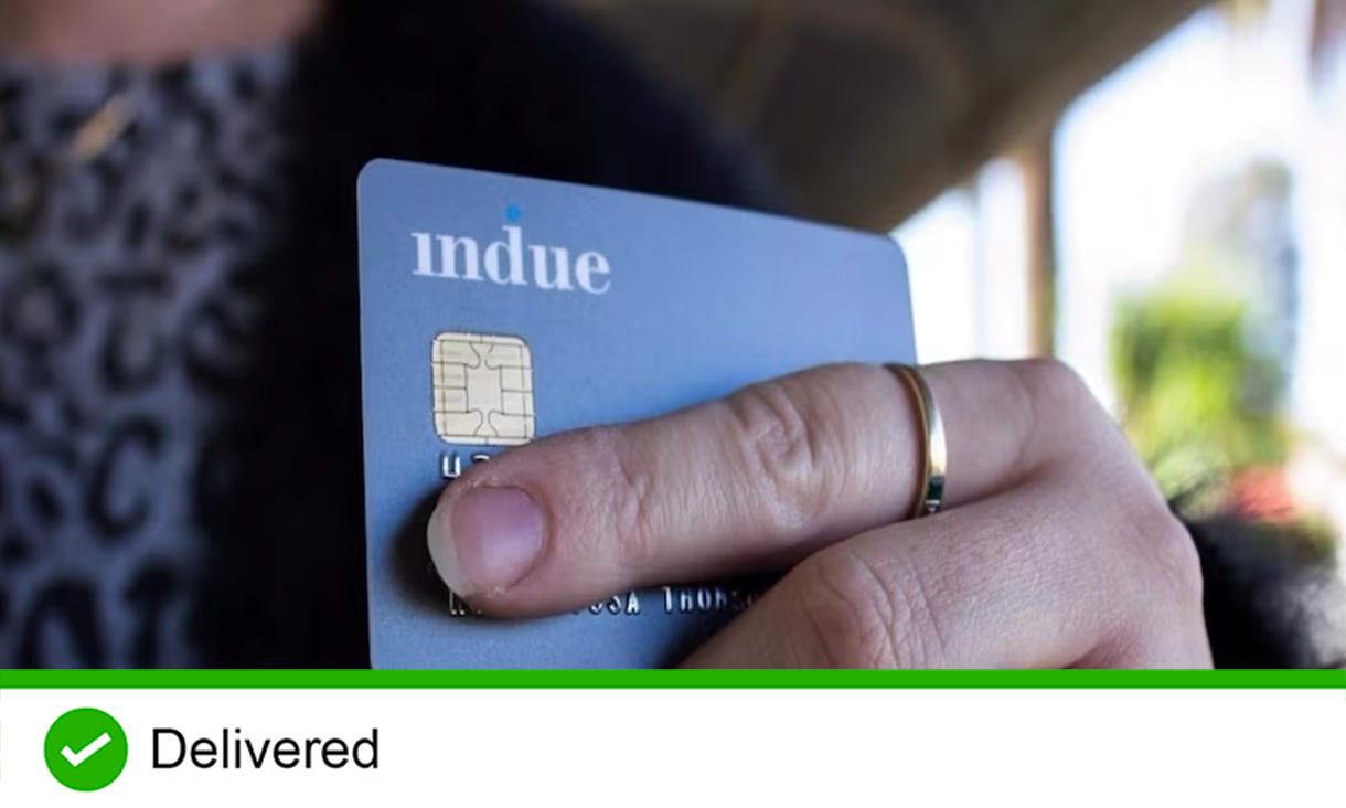 hand holding credit card