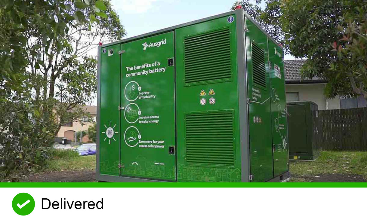 Outdoor community batteries station