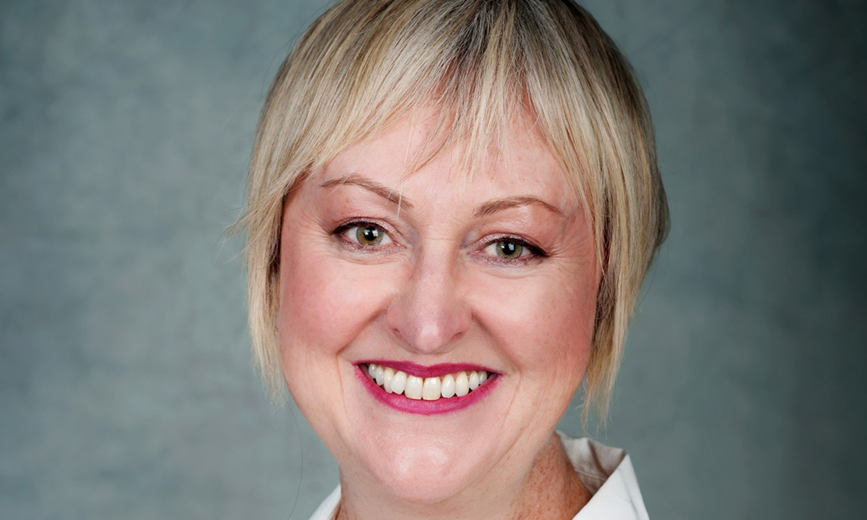 Portrait of Julie Gratton