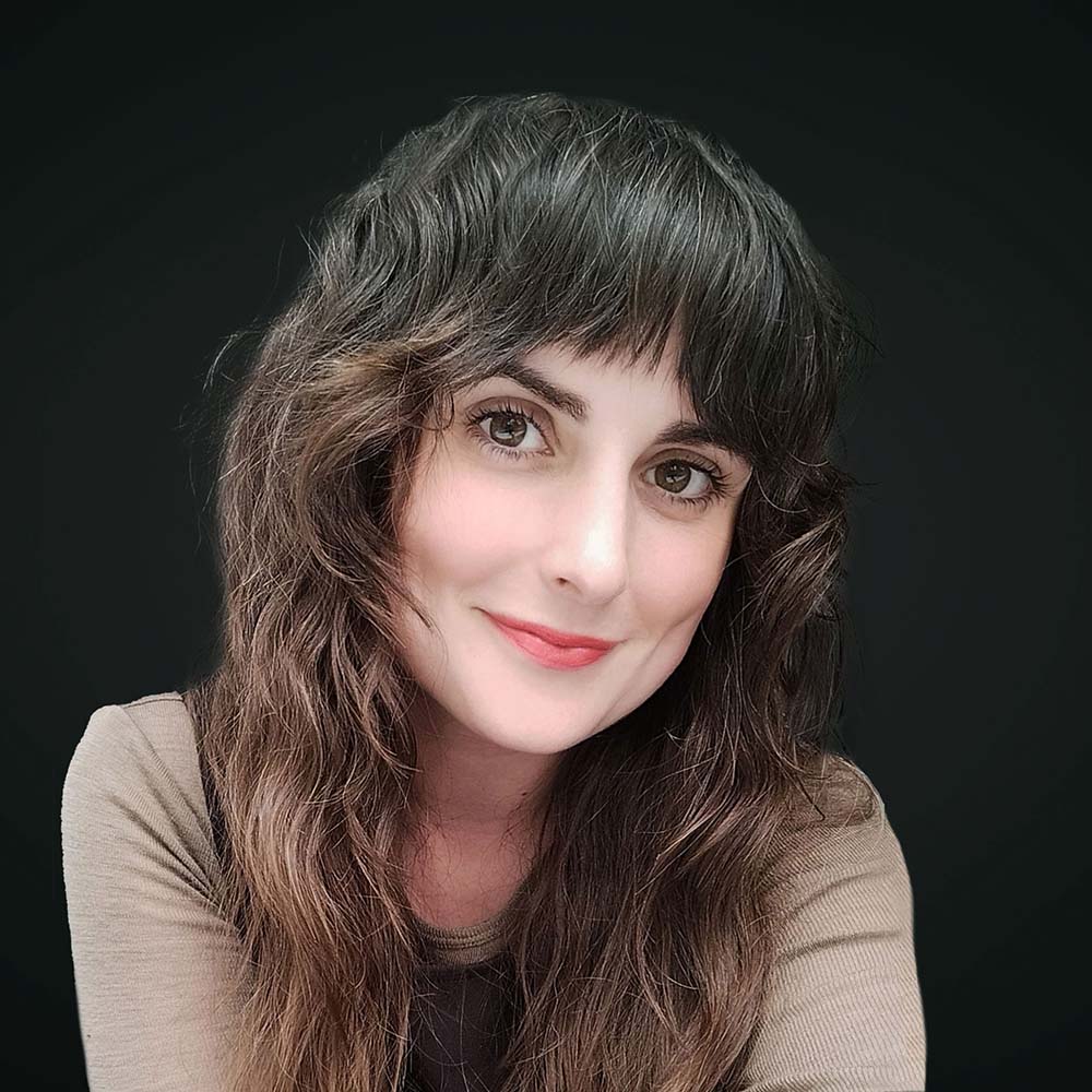 Image of Laura Hughes