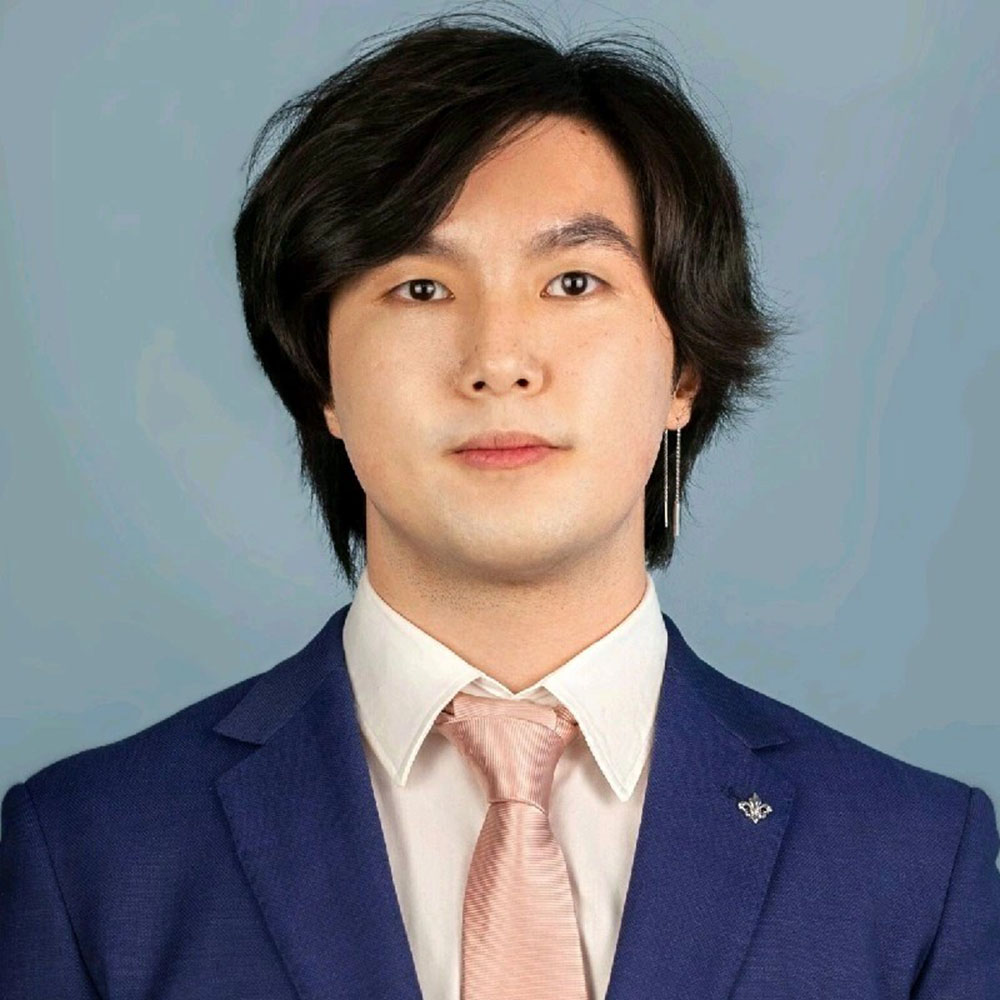 Image of Michael Lee