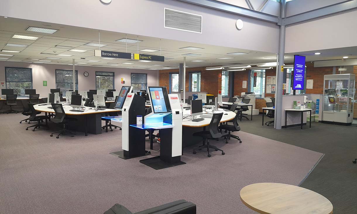 Brunswick Library computer lab.