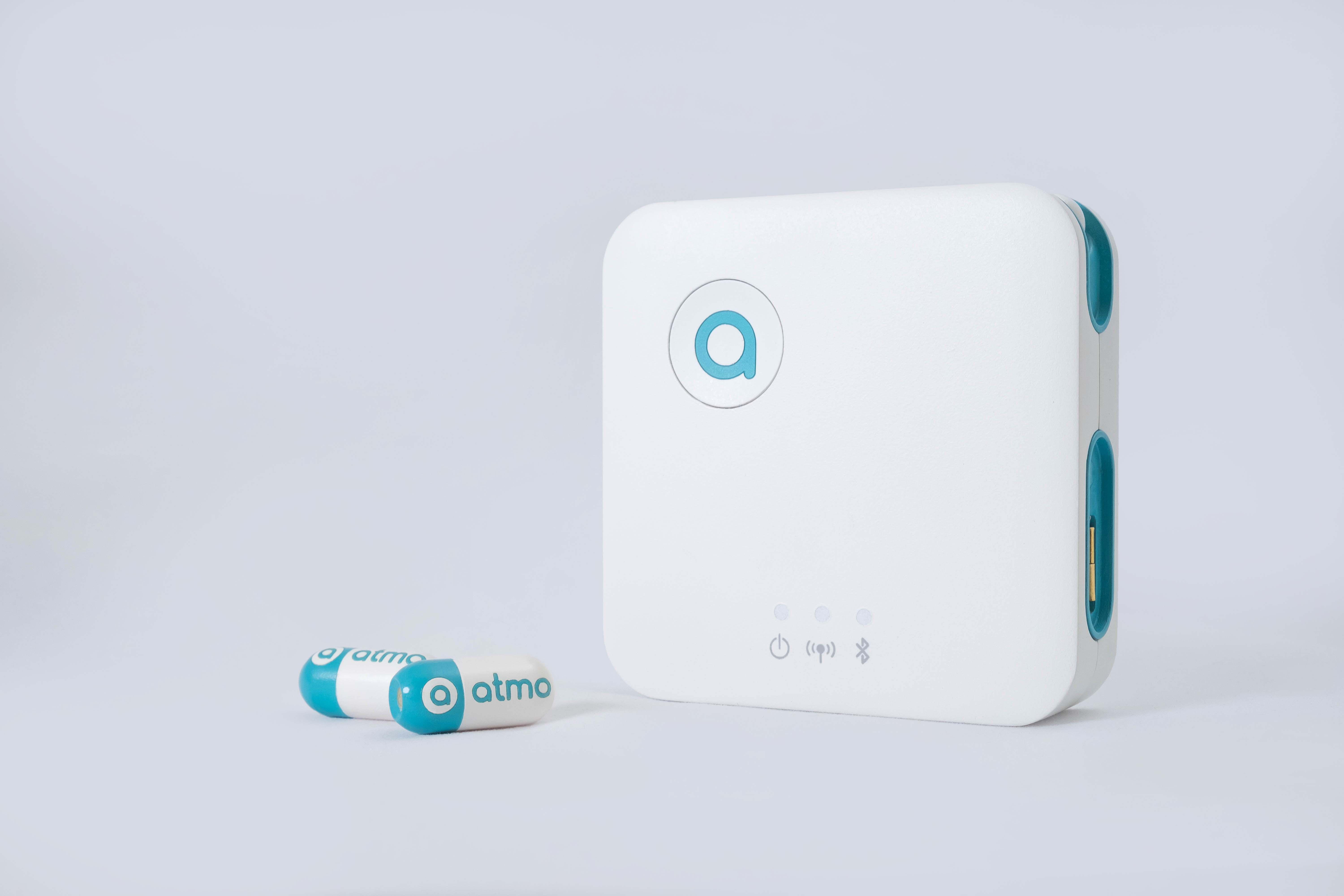 Image of the electronic capsule and an electronic data receiving device.