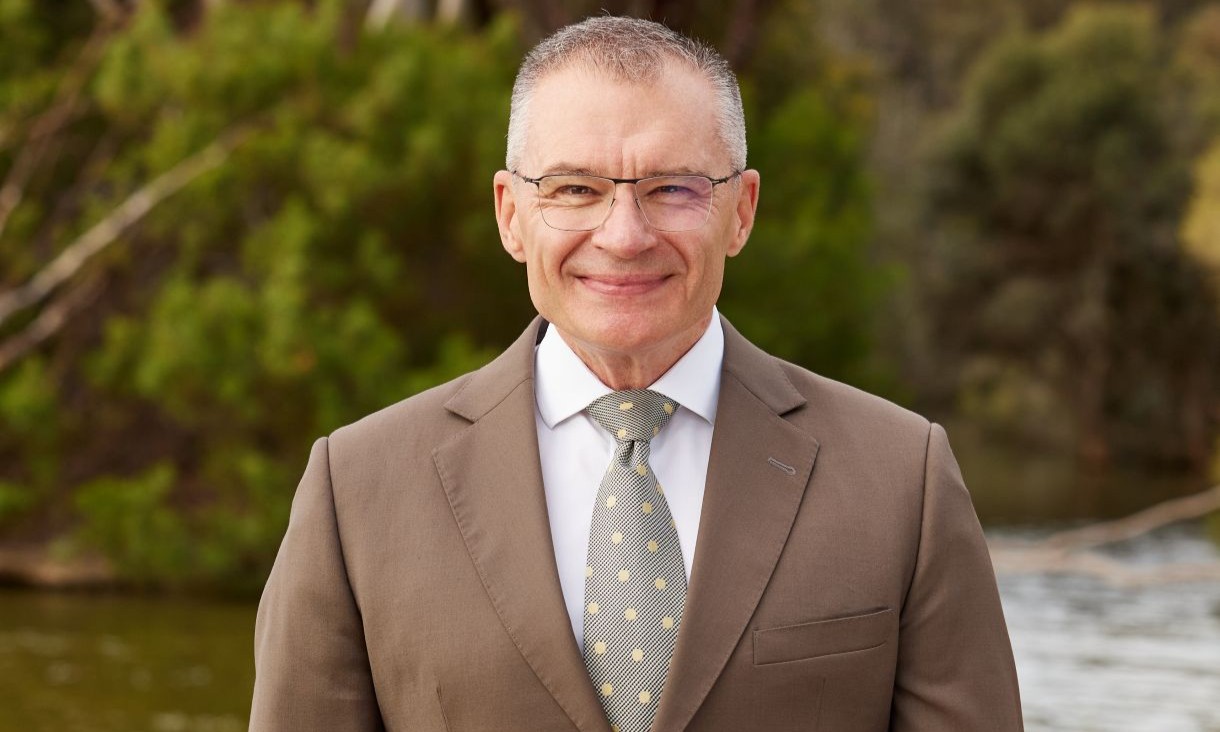 rmit-provost-1220.jpg