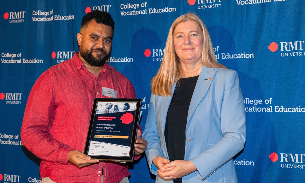 VE Student of the Year Award Jacob Sigabalavu and Paula McKenry, Associate Deputy Vice Chancellor, Learning & Teaching, VE .