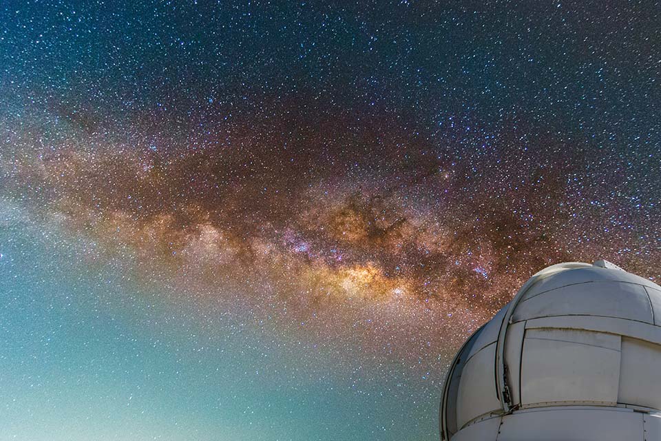 space-and-telescope-960x640.jpg