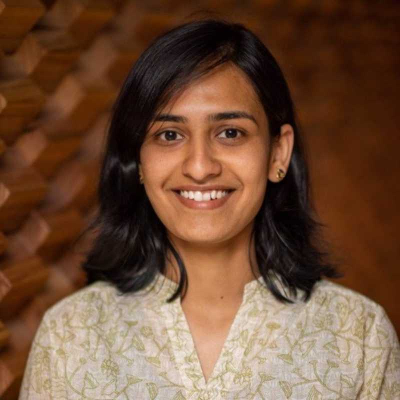 Portrait of Shruti Nirantar