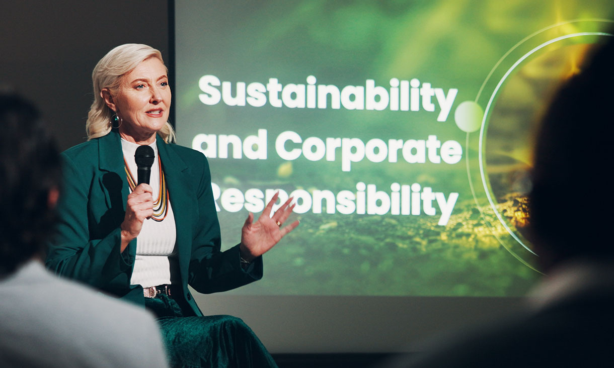 rmito-blog-skillsbehindsustainablebusiness-refimage-1220x732.jpg