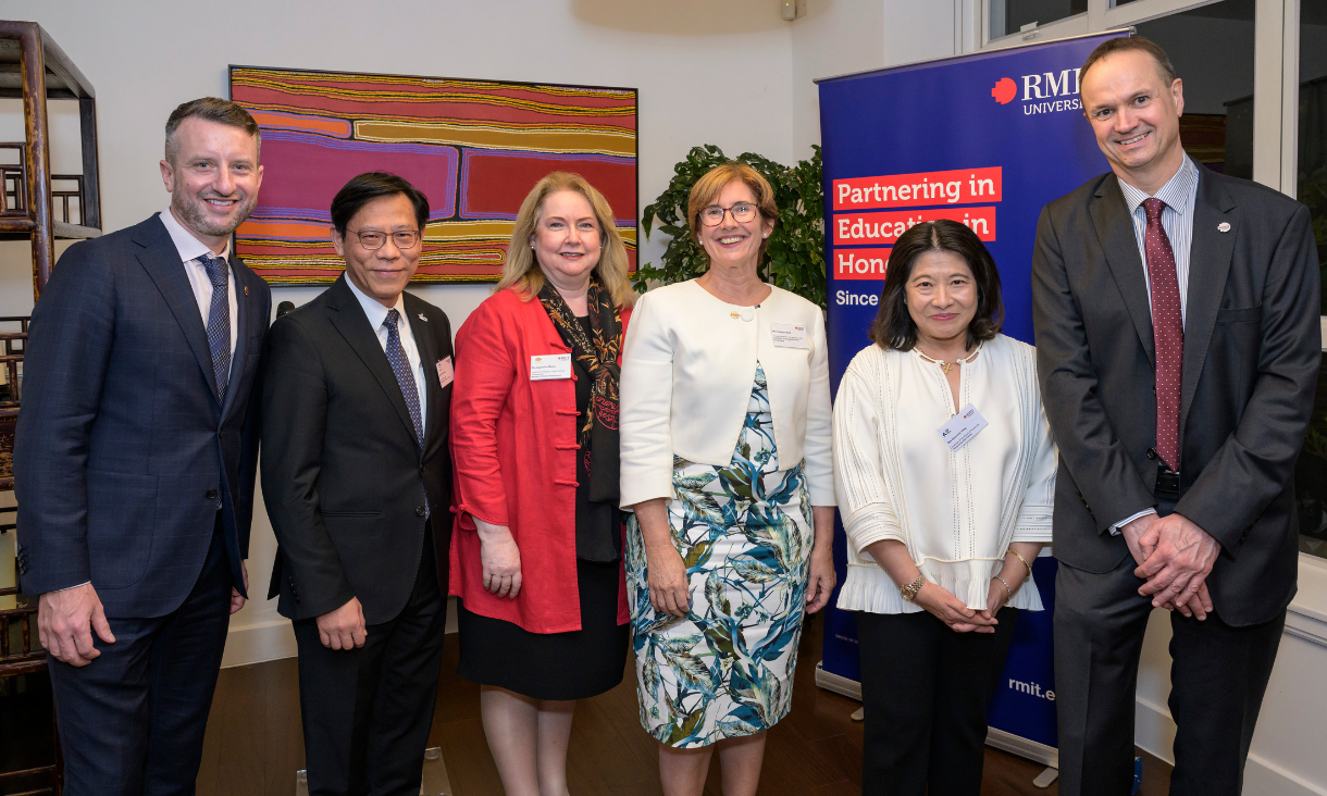 Alt Text is not present for this image, Taking dc:title 'RMITLife-Thumbnails-1220×732px-group2 - WL-HK-event-1220x732'