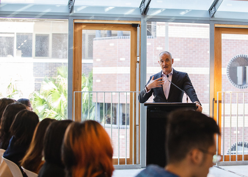 VC delivers keynote address at Vietnam cross-campus exchange student event