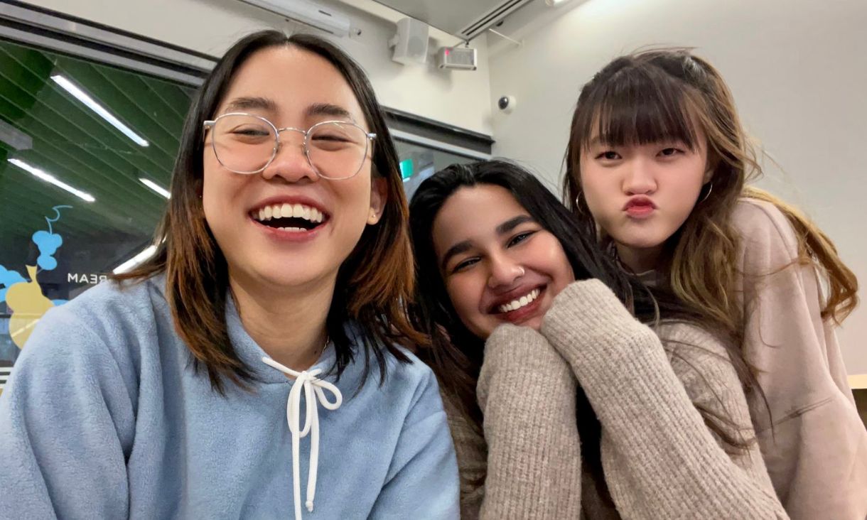 Wipawan Witayathawornwong , Bhavyaa Kumar and Hiu Tung Chu 