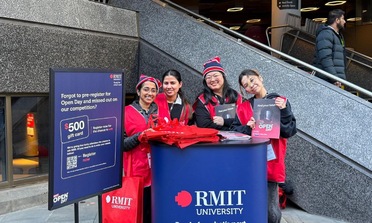 Nirmani volunteering as part of her RMIT Plus experience.
