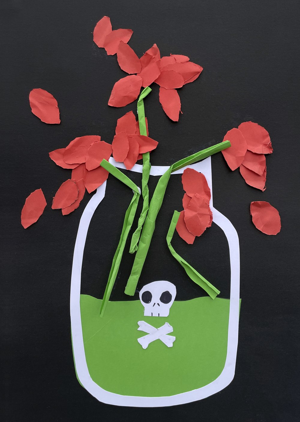 A poster co-created by Keily Chng during the Ready, Set, Design program in 2025. The work explored the theme of toxic relationships.