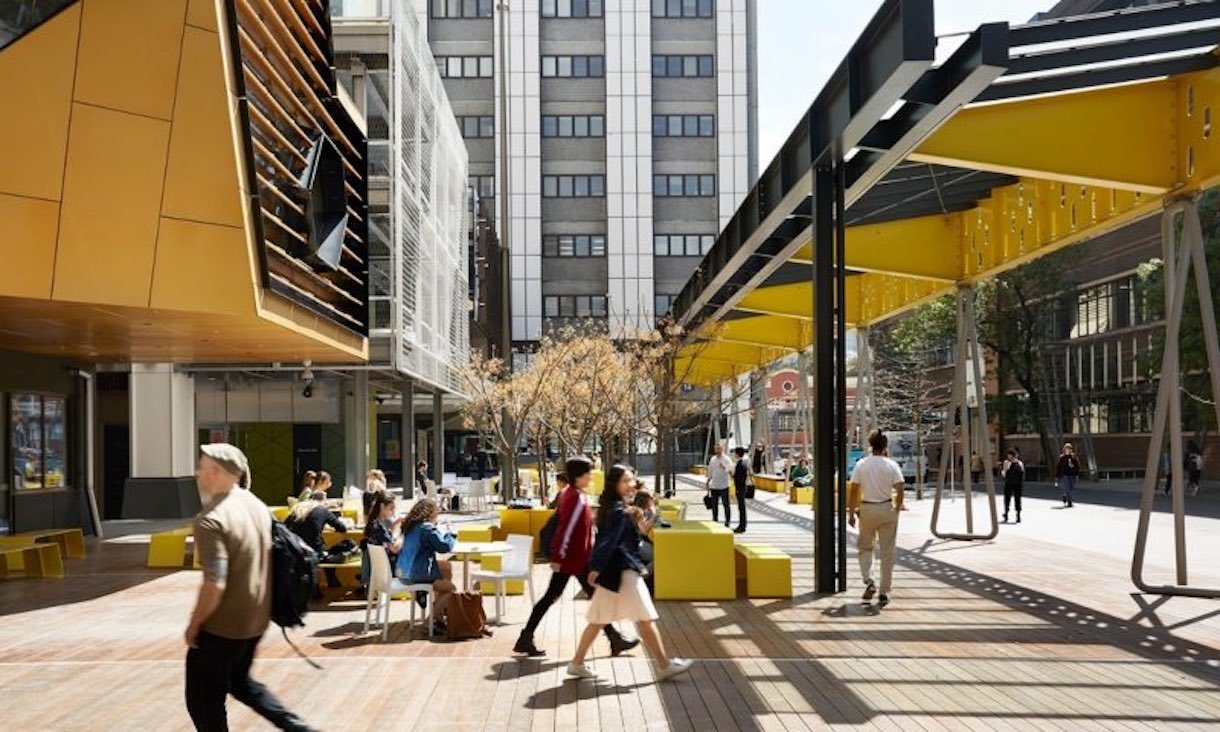 Time lapse image of Bowen Street.