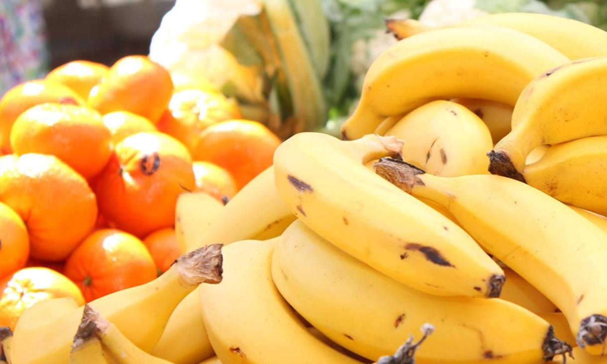 Bananas and mandarins