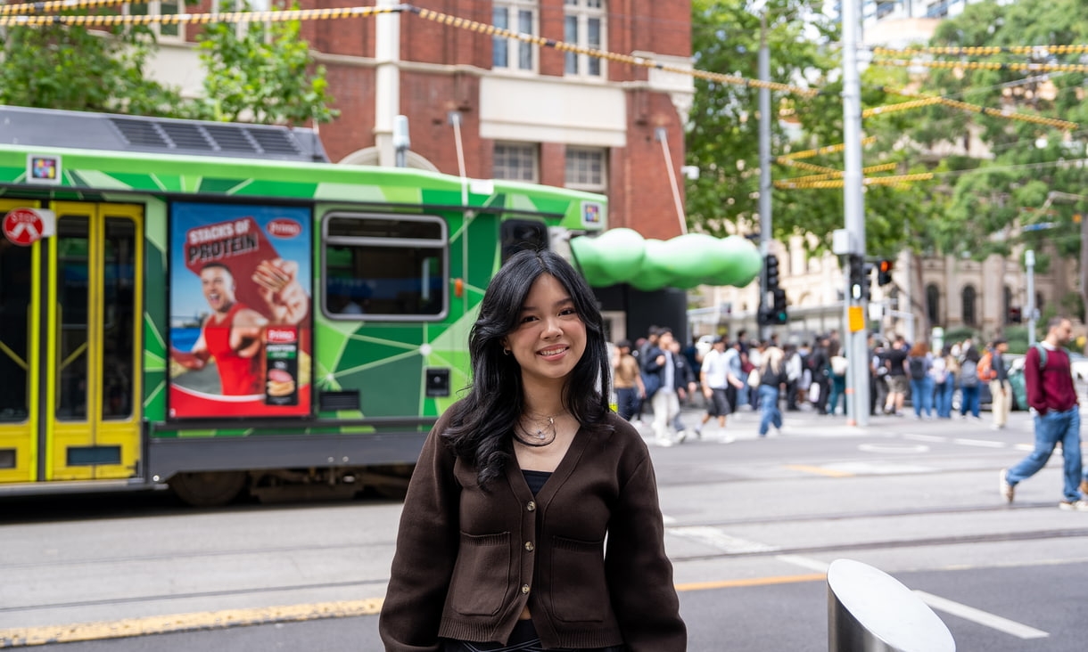 Jezlyne_on_swanston_street_1220x732