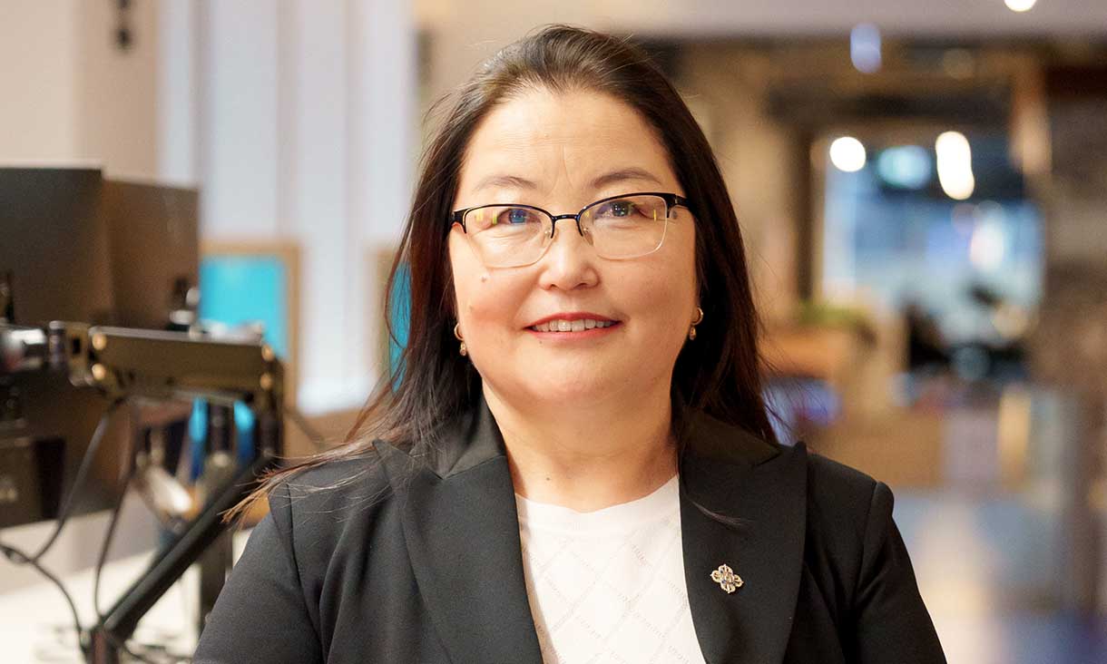 Picture of Enkhtsetseg Munkhchuluun, Master of Engineering (Electrical Engineering) student and AAS recipient.