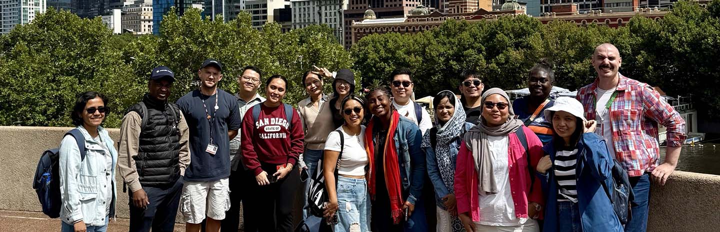  As part of the Introductory Academic Program students went to the Melbourne Zoo and Melbourne Museum.