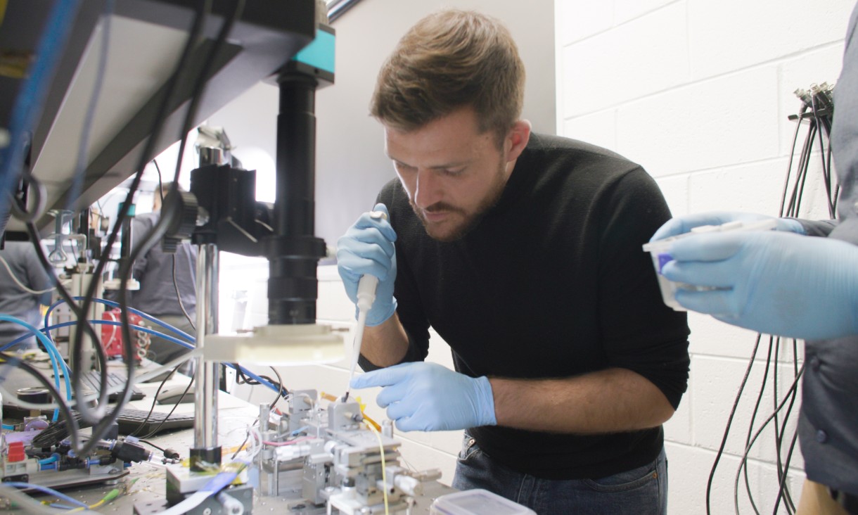 Dr Cesar Sanchez Huertas