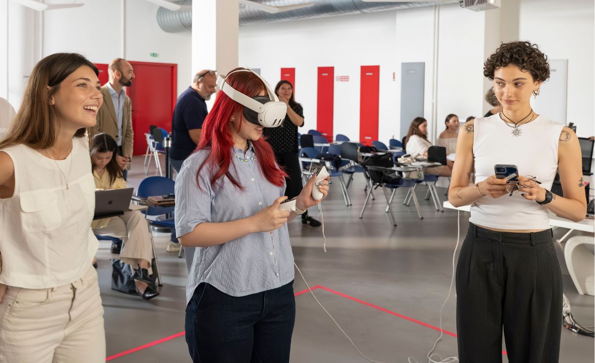 RMIT and IED students engage in hands-on experimentation with immersive technologies.