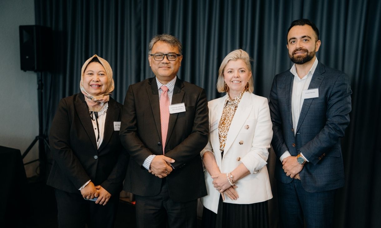 RMIT leaders with representatives from the Consulate-General of the Republic of Indonesia.