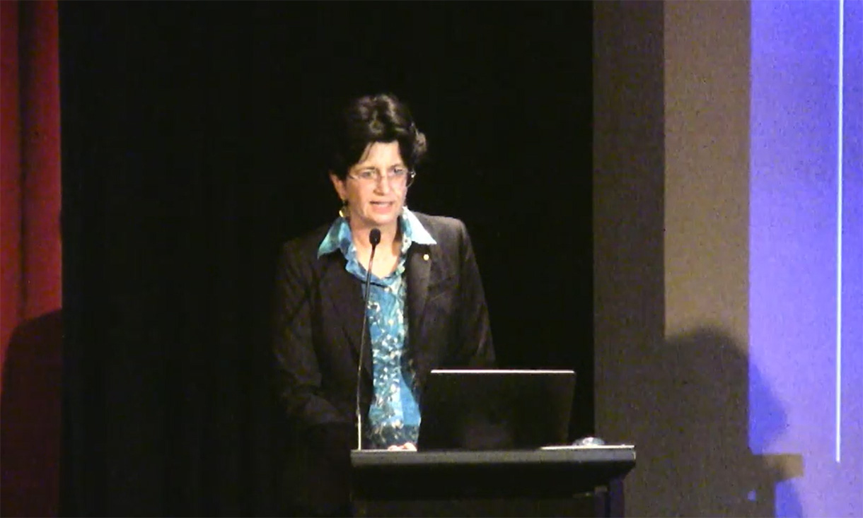 Distinguished Professor Barbora de Courten