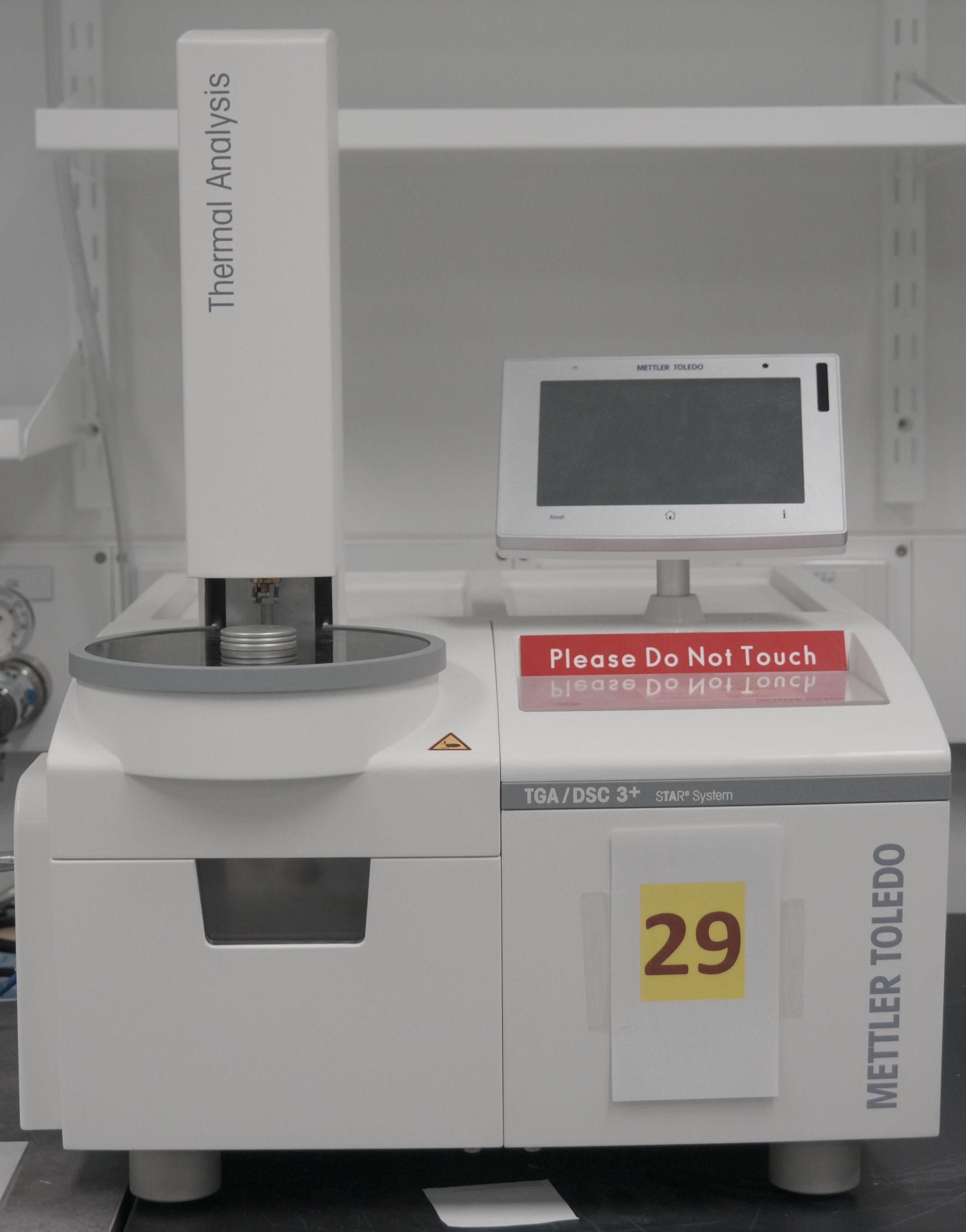 Thermal analysis lab equipment
