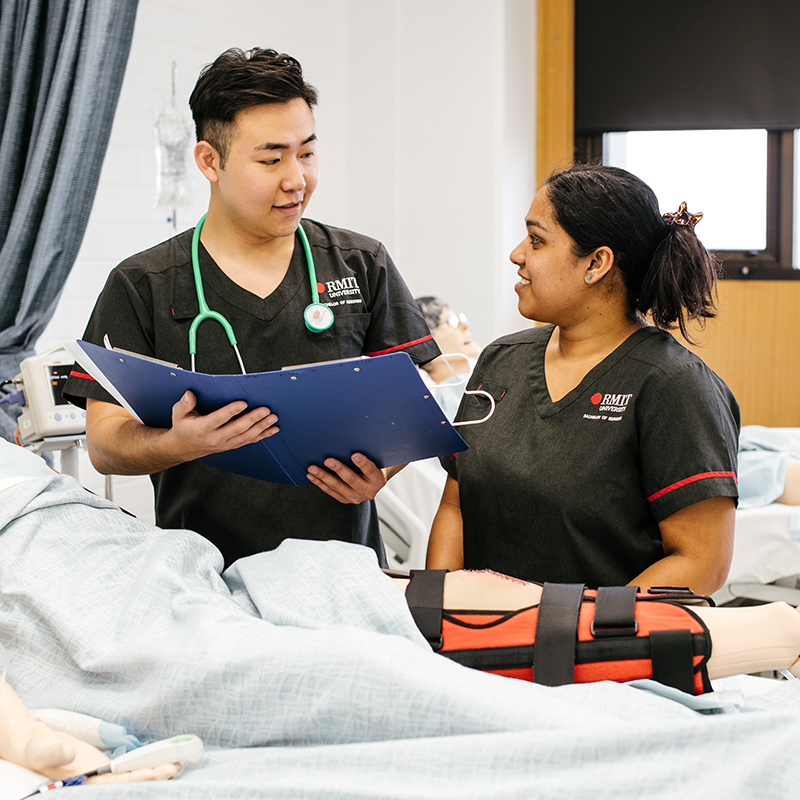 rmit-bundoora_nursing_800x800.jpg