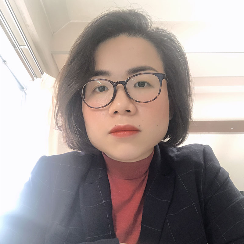 Dr Thao Luong portrait.