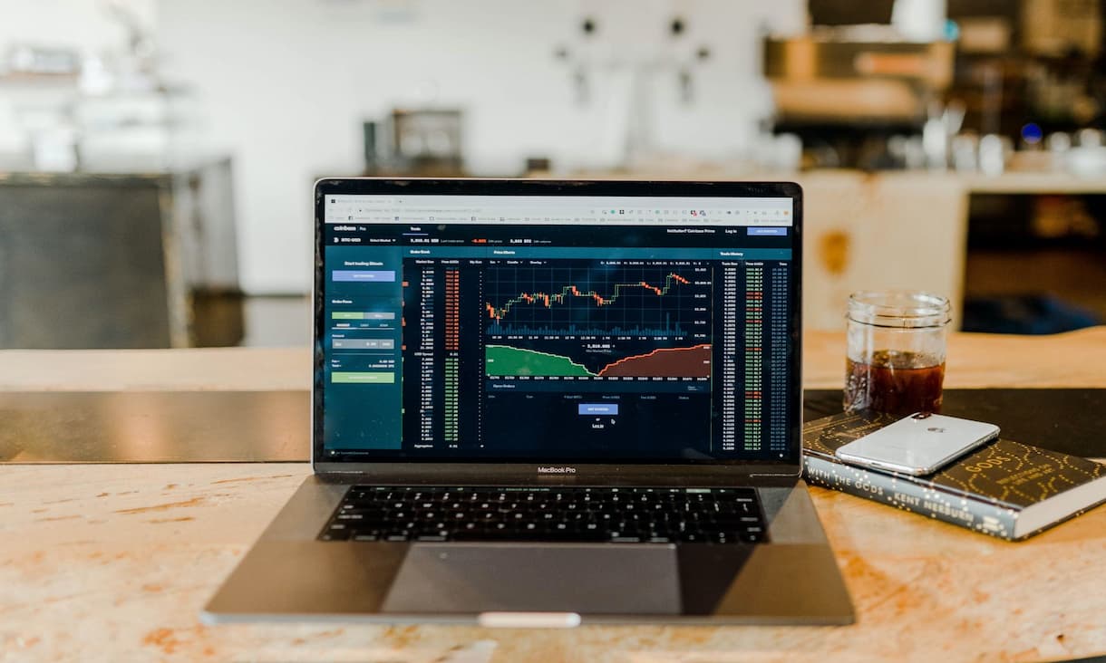 stock-market-trading-screen