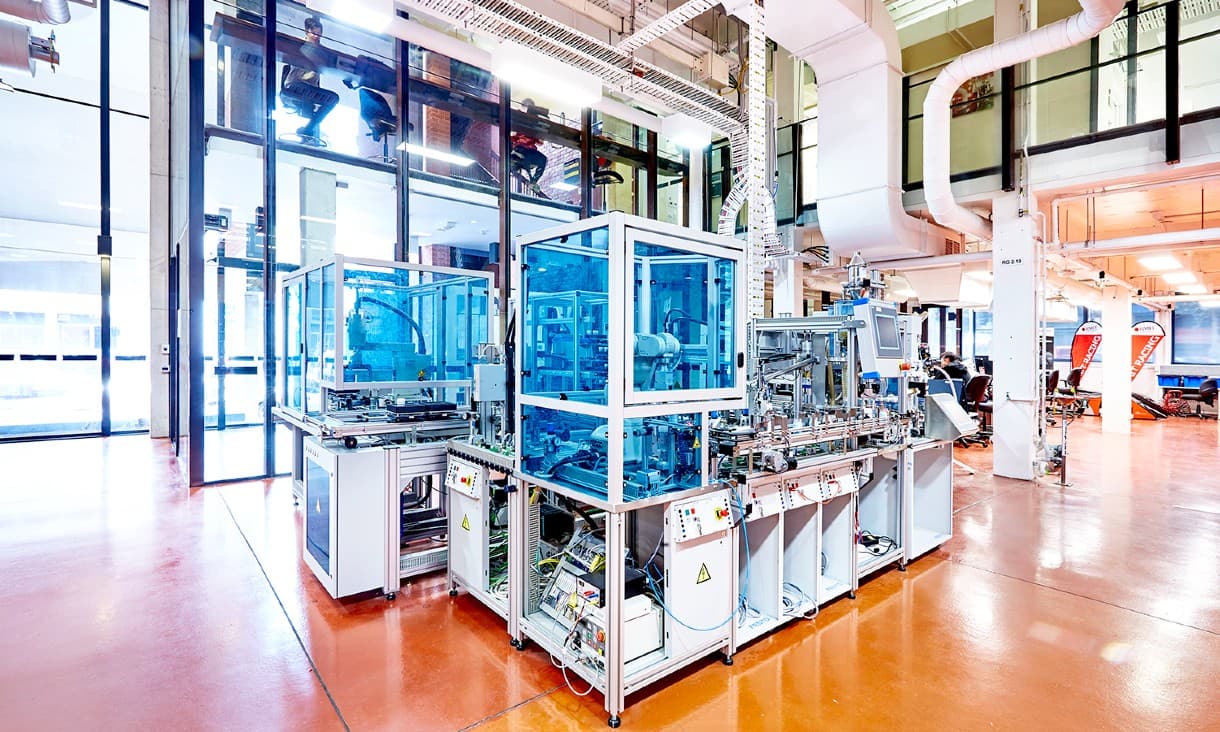RMIT Advanced Manufacturing Precinct Processing Machine