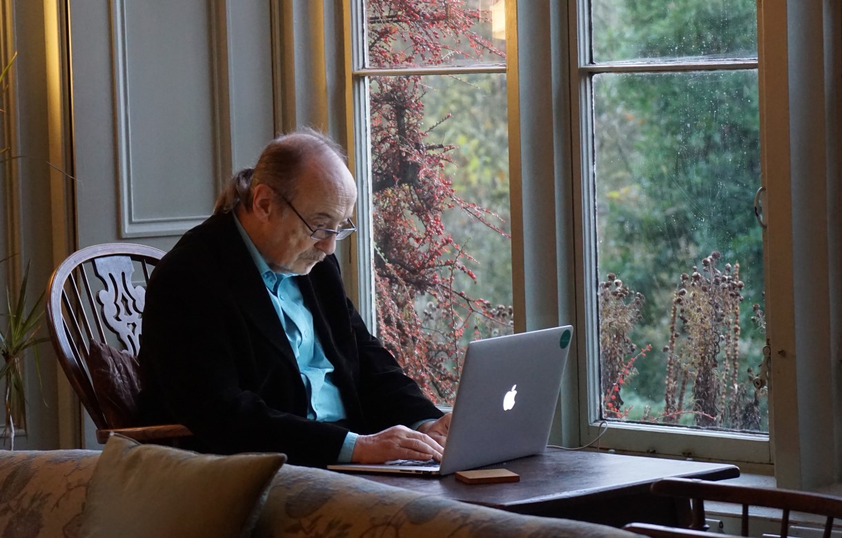older gentleman using computer