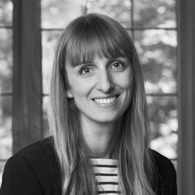 Dr Harriette Richards