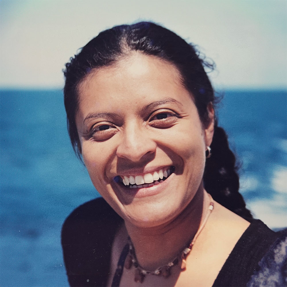 Dr. Glenda Mejía