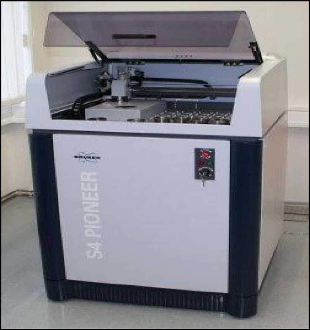 X-Ray Fluorescence Spectrometer (XRF) with autosampler, S4 Pioneer, Bruker