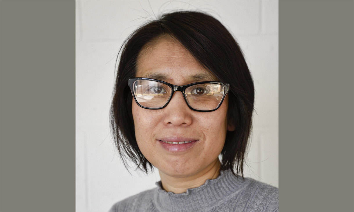 Portrait of Professor Jenny Zhang