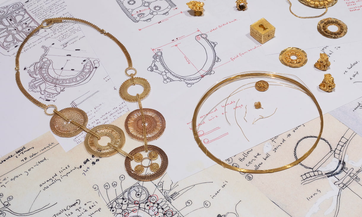 Robert Baines, 'Archaeo', 1994 (left) and 'Gold Samples', 1998–2007 (right) in 'BAINZ JEWLZ', RMIT Gallery, Melbourne, 2025.