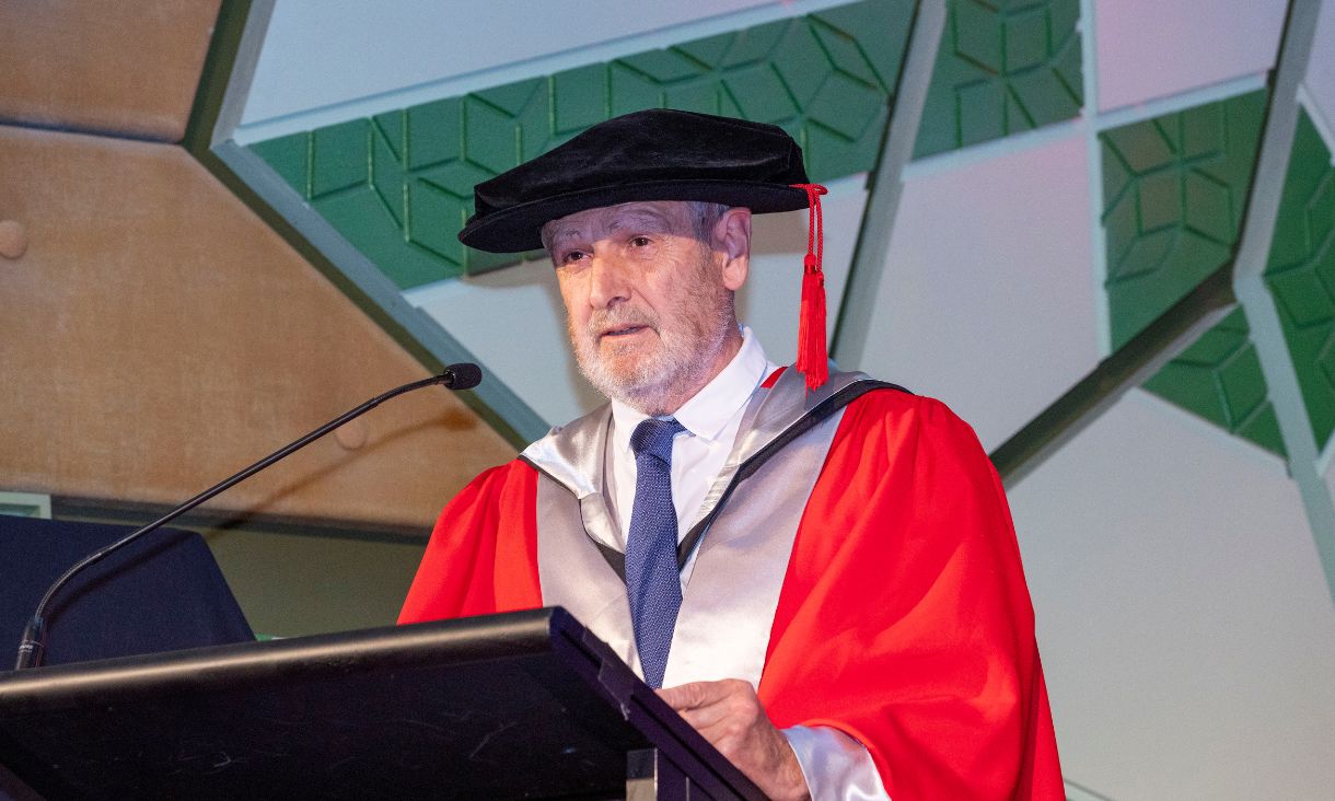 Salvador Rueda Palenzuela speaking at the 2025 Doctoral Degree Graduation Ceremony