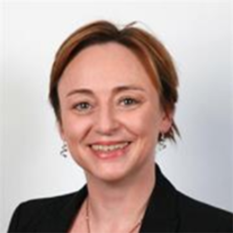 Portrait of Dr Sarah Sinclair.