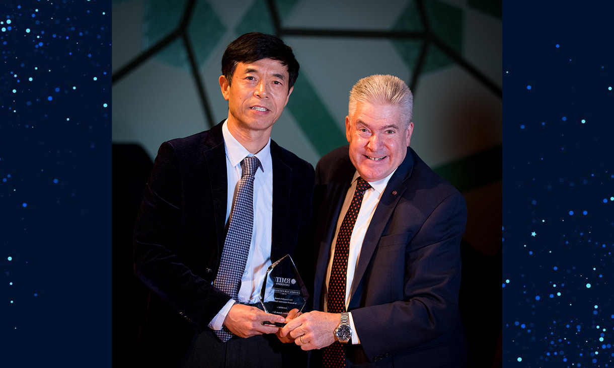 Jiyuan Tu award photo