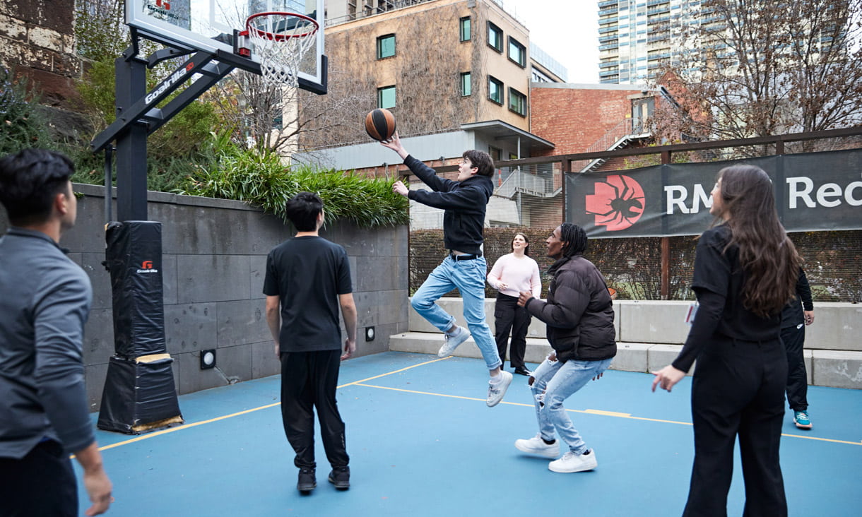  You’ll find social and sporting spaces across all of RMIT’s campuses 