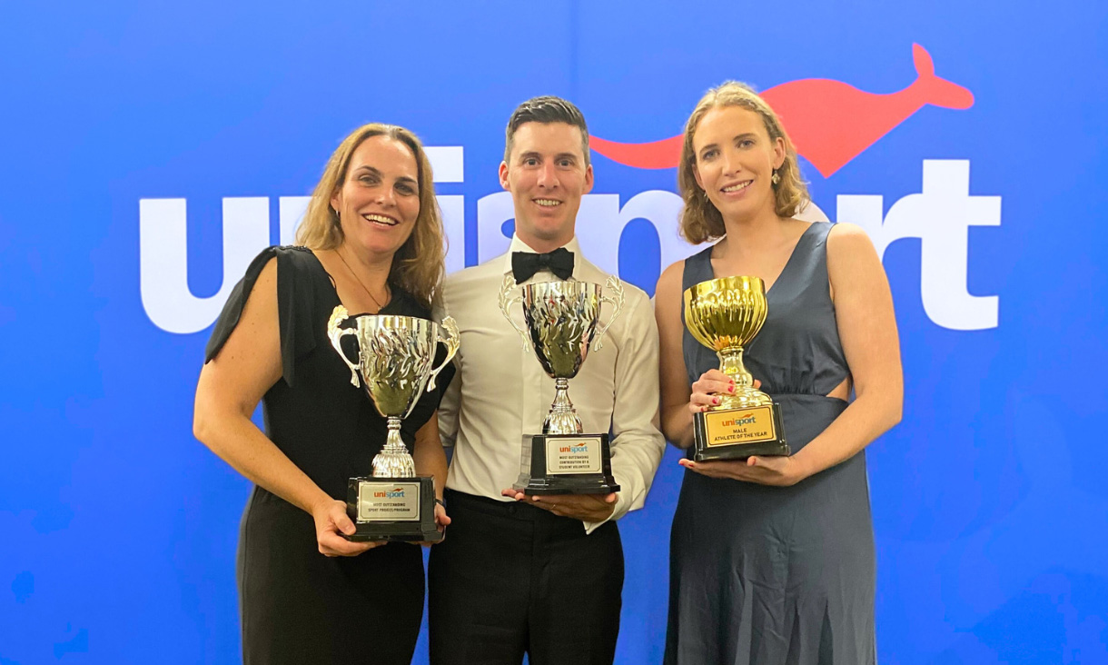 Sally Tanner, Alexander Smyth, Sarah McKenna accept RMIT Awards at UniSport Awards