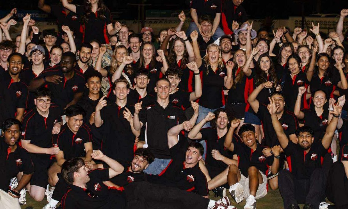 RMIT UniSport participants celebrating.