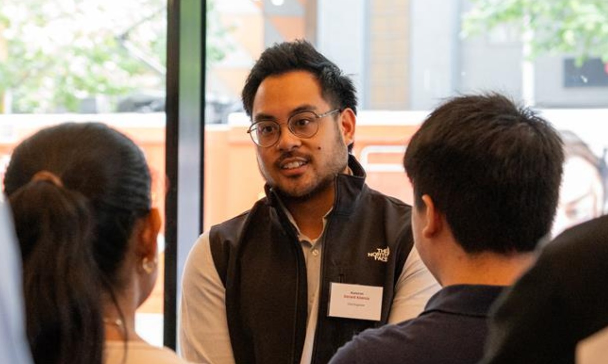 Students engage with employers at the 2025 Industry Insight Sessions