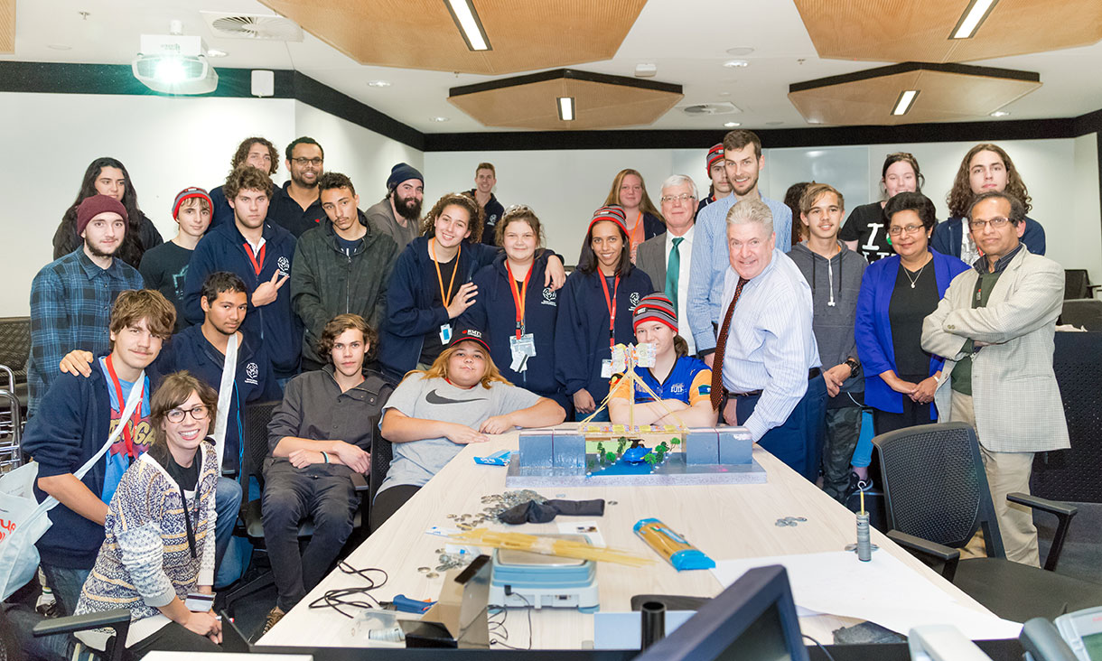 Martin Bean CBE, Professor Peter Coloe, Professor Sujeeva Setunge and staff from the School of Engineering joined VIEWS program participants.